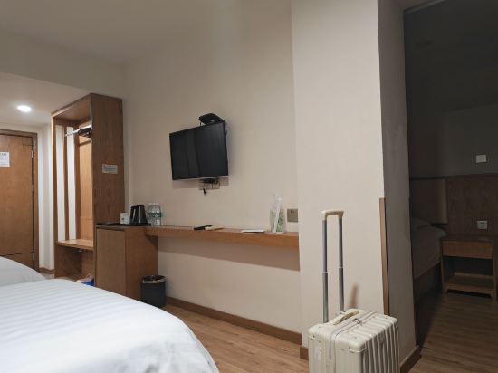 速8飯店（廈門火車站假日商城店）優惠