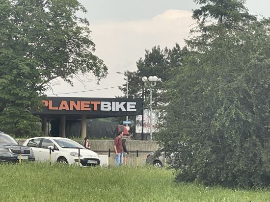 朱果斯拉維亞加爾尼酒店優惠