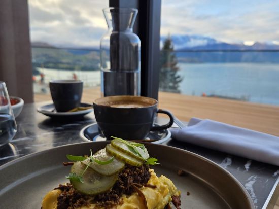 卡馬那湖屋酒店優惠