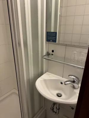 Hotel Cabin Zimmer Photos