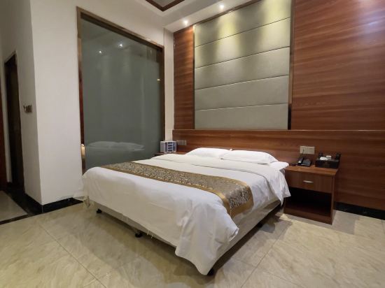 鶴山洋鑫商務酒店優惠