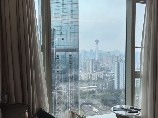 ISEYA世野·高空飯店（太古裡旗艦店）優惠