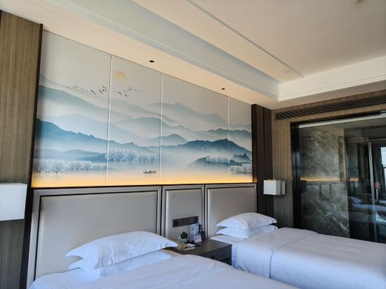 賀州澤森華美達廣場酒店優惠