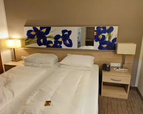 Sunday Hotel Wiesbaden Niedernhausen Zimmer Photos