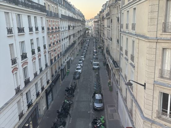 艾特利愛巴那斯山峯酒店優惠