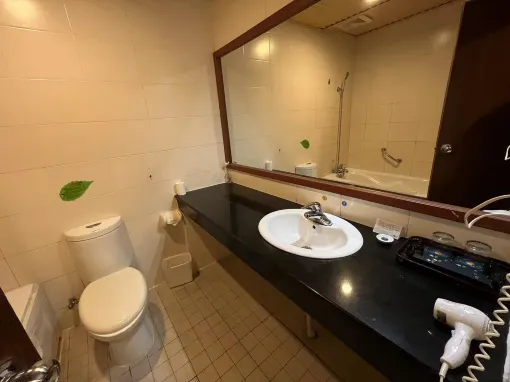 Yunti Hotel Kamar Photos