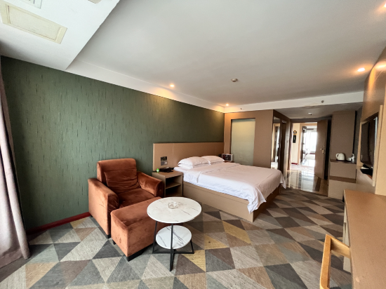 布宮酒店（重慶愛琴海店）優惠