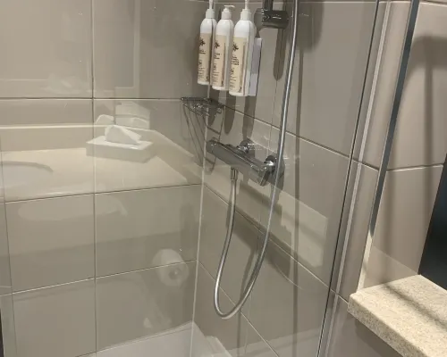 Delta Hotels by Marriott Bristol City Centre Rooms Photos