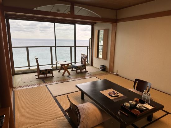 高台から海を望む 絶景の宿　伊豆・熱川温泉 粋光（SUIKO） クーポン