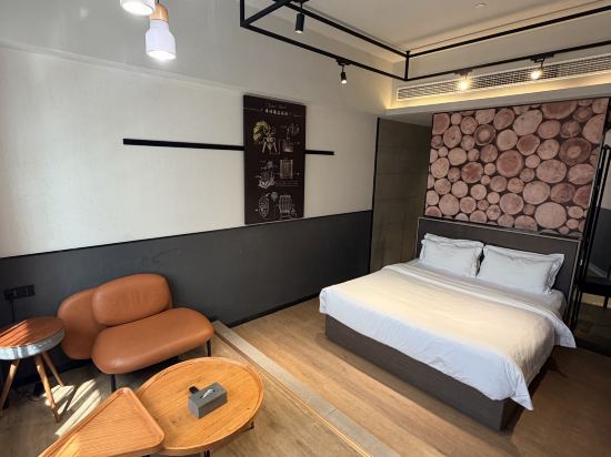 ZMAX HOTELS（珠海拱北口岸情侶路店）優惠