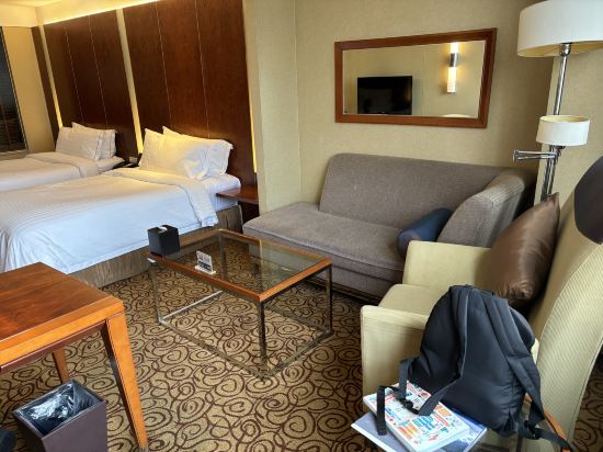 重慶解放碑皇冠假日酒店優惠