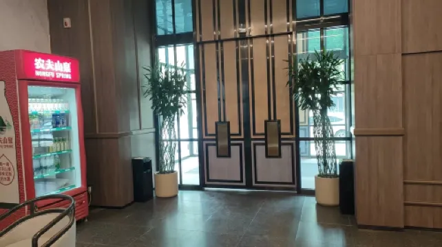 Qiantai Hotel (Nanjing Xinjiekou Wangfu Street) Area Publik Photos