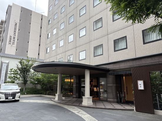 プレジデントホテル博多 クーポン