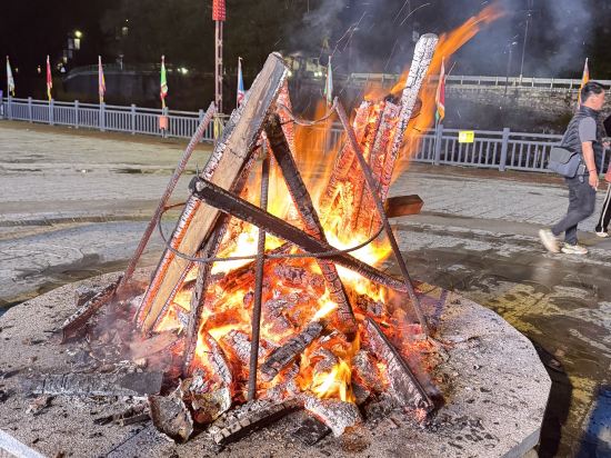 黑水山間畫裏客棧優惠