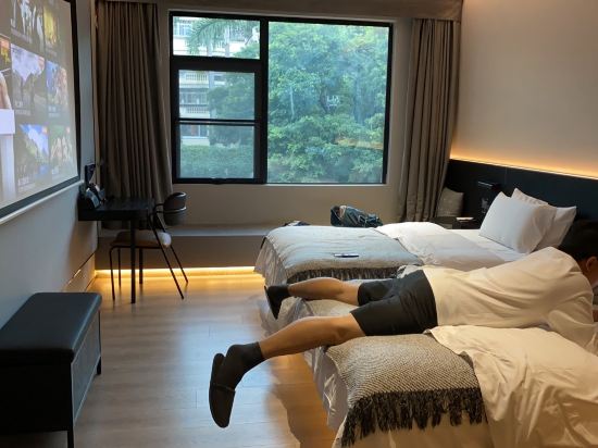 LIA力亞飯店（深圳前海寶安中心翻身地鐵站店）優惠