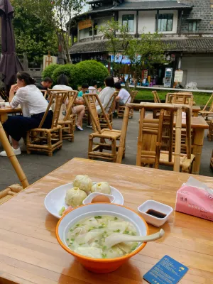 Lano Hotel (Doujiangyan Scenic Area) Photos