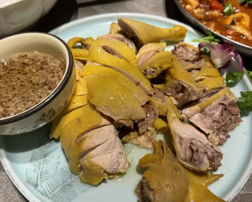 A + Yuan Su Hotel Ăn uống Photos