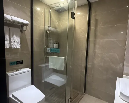 Xana Lite Hotelle (Jiangmen Wuyi University Lihe Plaza） Номера Photos