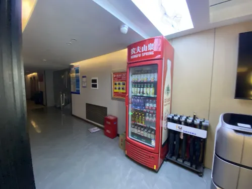 IU飯店（張掖西站鐘鼓樓店） Photos