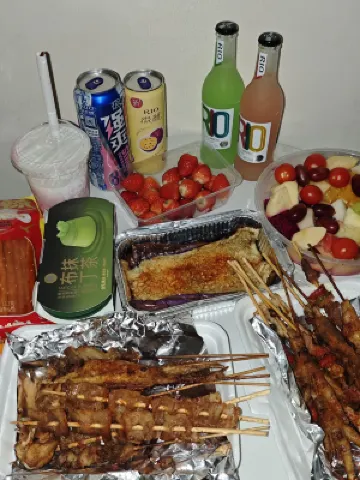 Poltton International Apartment (Guangzhou South Railway Station Panyu Chimelong Branch) Питание Photos