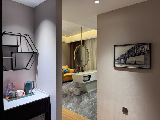 潮漫飯店（哈爾濱中央大街店）優惠