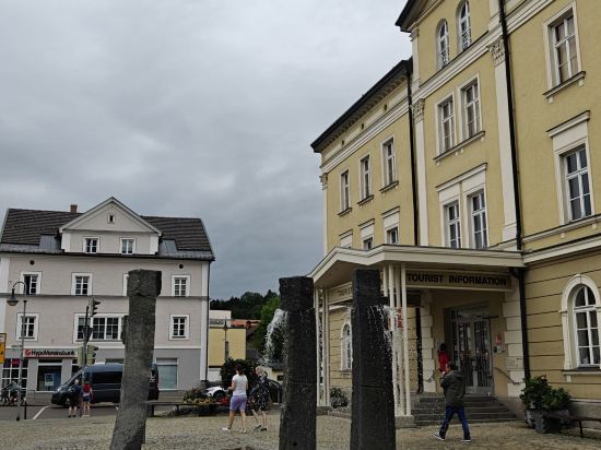 菲森紅色別墅酒店優惠