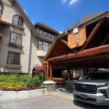 Banff Caribou Lodge and Spa Reviews: 52 Real Guest Ratings