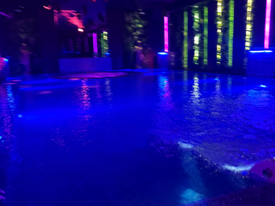 胡志明市前衛風格飯店優惠