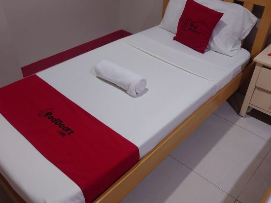 瑞德多茲飯店 - 近宿霧大都會大教堂優惠