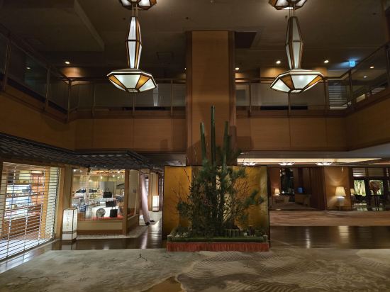 和倉温泉 日本の宿 のと楽 クーポン