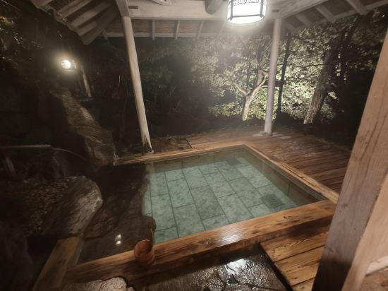 四季の湯座敷 武蔵野別館 クーポン