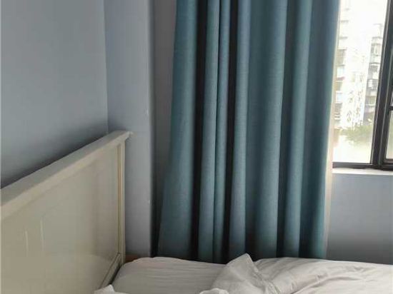 英倫精品公寓（廣州火車站三元里地鐵站店）優惠