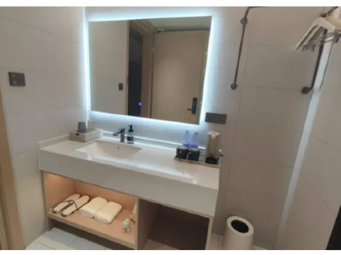 鉑瑞斯行政公寓（深圳海岸城南油服裝城店）優惠