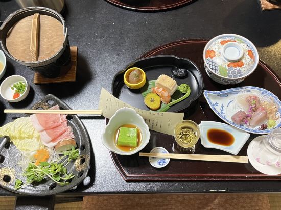 箱根温泉　鶴井の宿　紫雲荘 クーポン