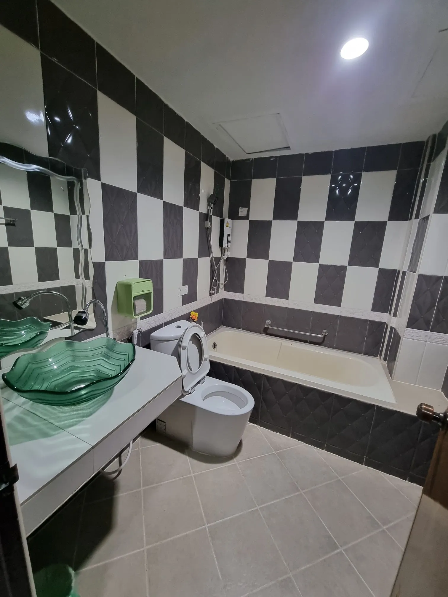 Tuscany Hotel by Skypark Phòng Photos