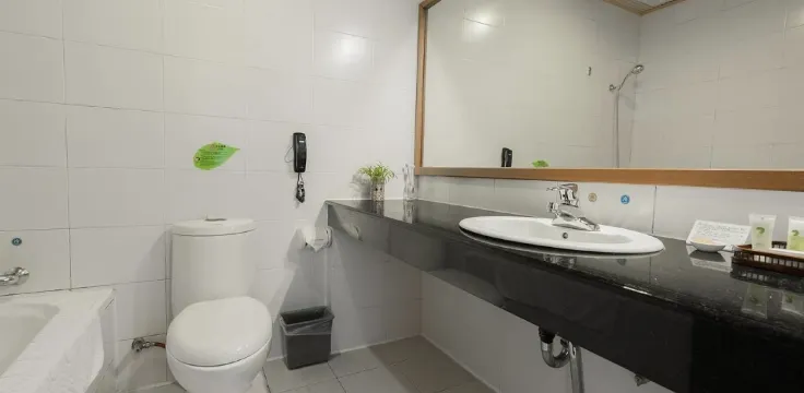 Yunti Hotel Kamar Photos