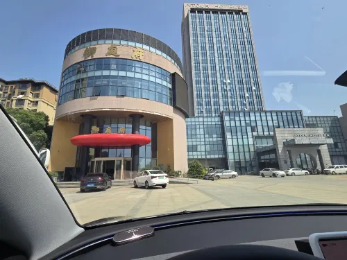 Atour Hotel, Wangting Commercial Plaza, Taihu Scenic Area, Suzhou Экстерьер Photos