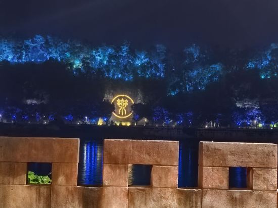 SFEEL設計師飯店（樂山大佛美食街店）優惠