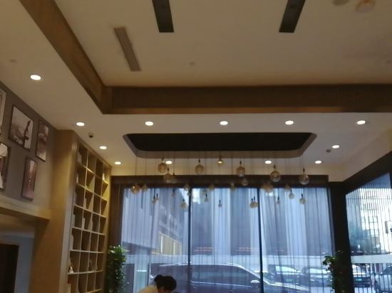 唯庭世紀飯店（上海靜安火車站店）優惠