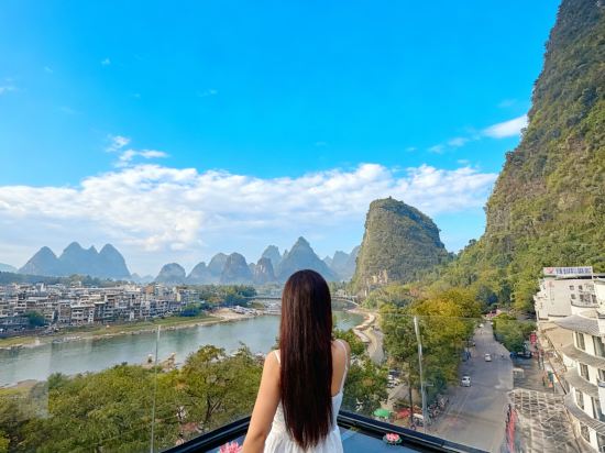 世熙天悦酒店（陽朔西街店）優惠