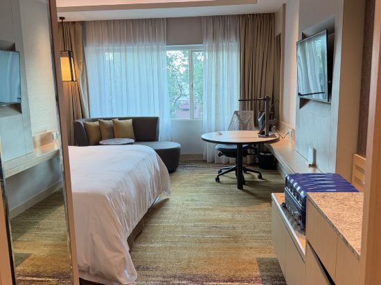 新加坡濱海賓樂雅酒店 （Staycation Approved）優惠