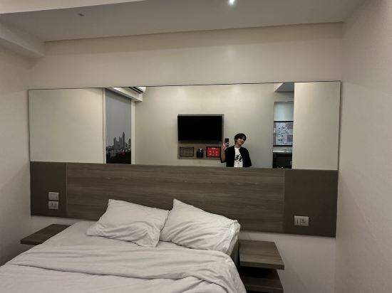 紅色星球BGC堡壘飯店優惠