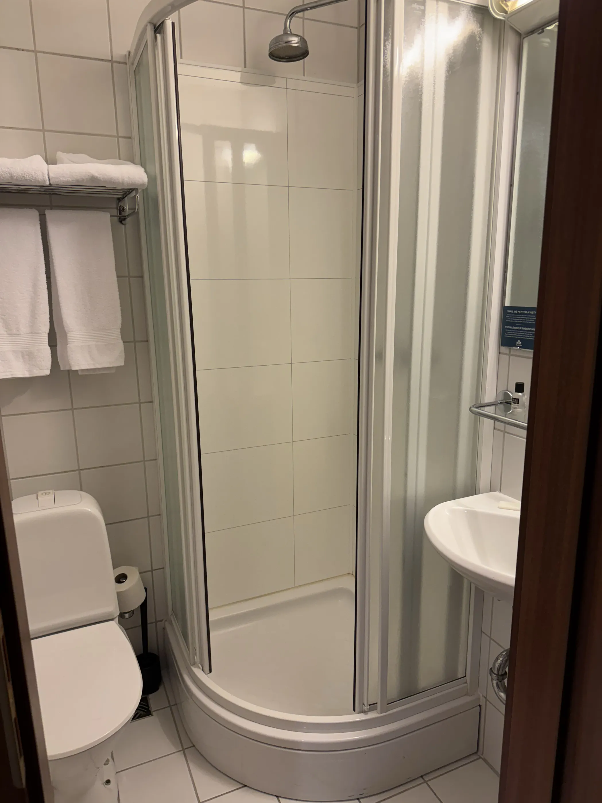 Hotel Cabin Zimmer Photos