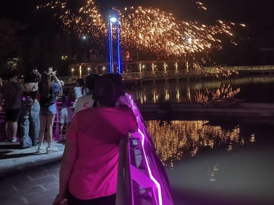 小璐智能酒店（肇慶七星巖風景區東門廣場店）優惠