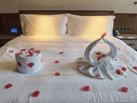 上海佘山世茂洲際酒店（世茂深坑酒店）優惠