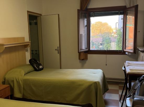 卡薩卡博爾魯特旅館優惠