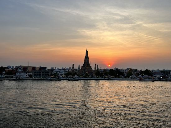 阿魯恩河濱曼谷酒店優惠