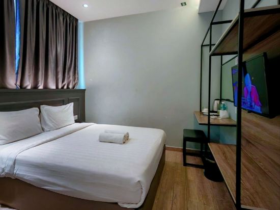 99 號酒店 - 格拉納再也優惠