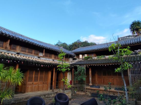 雞足山瓦築·國子監精品民宿優惠