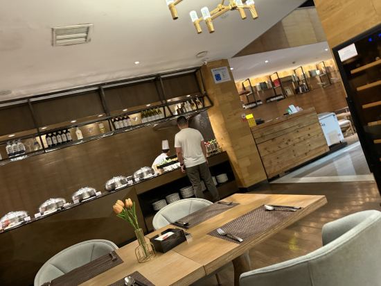 穗和瑞斯麗飯店（白雲國際機場人和地鐵站店）優惠